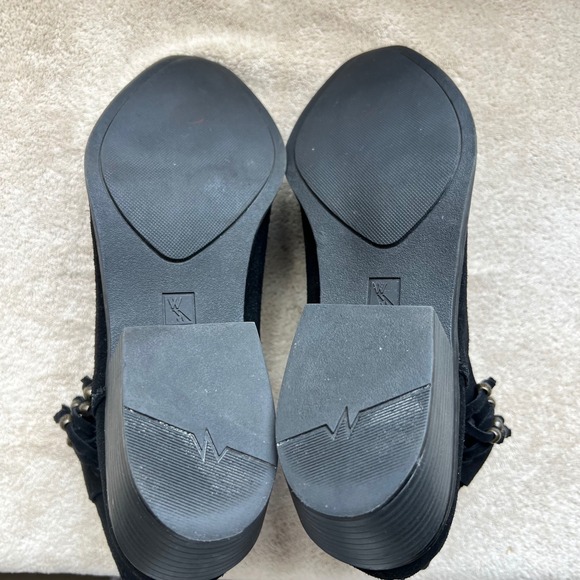 White Mountain Havana Women 9M Black Suede Beaded Tassel Ankle Booties Western - Picture 13 of 15